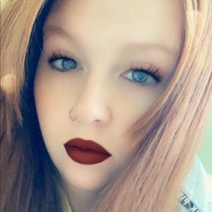 Meet your Posher, Tina ❤️👋💓💋🦄✨